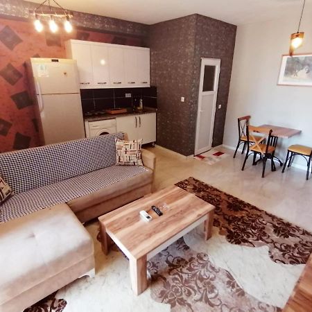 Aziz Konaklama Antalya Ngoại thất bức ảnh