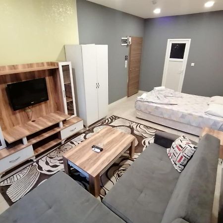 Aziz Konaklama Antalya Ngoại thất bức ảnh