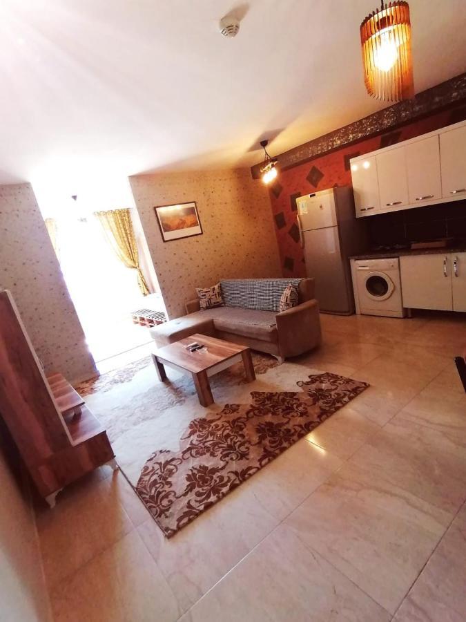 Aziz Konaklama Antalya Ngoại thất bức ảnh