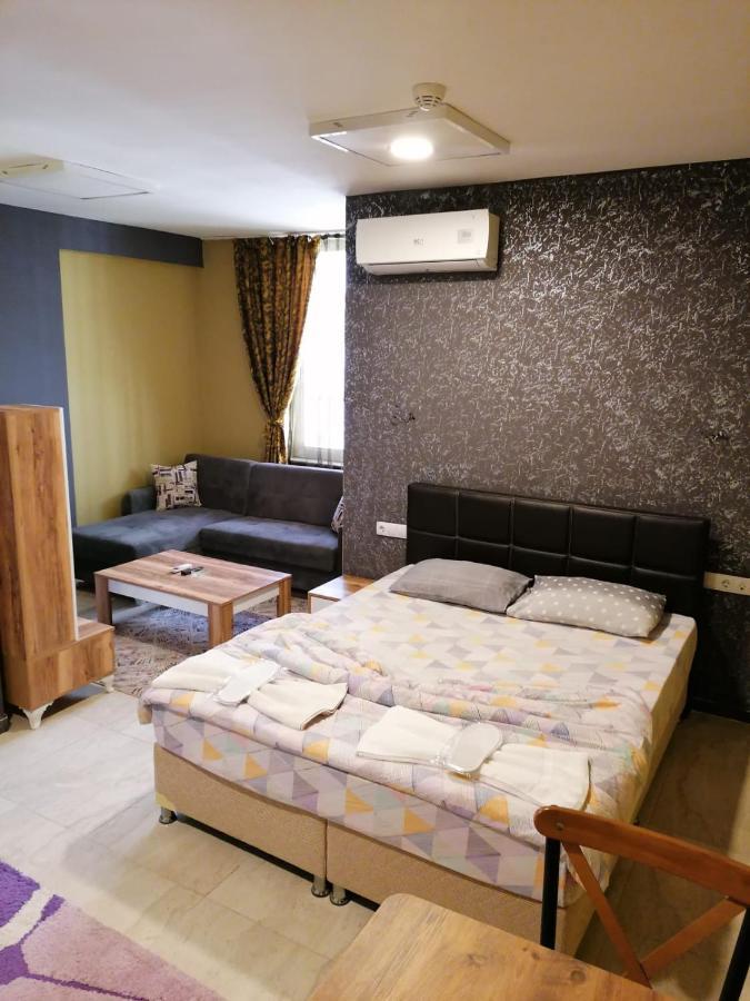 Aziz Konaklama Antalya Ngoại thất bức ảnh