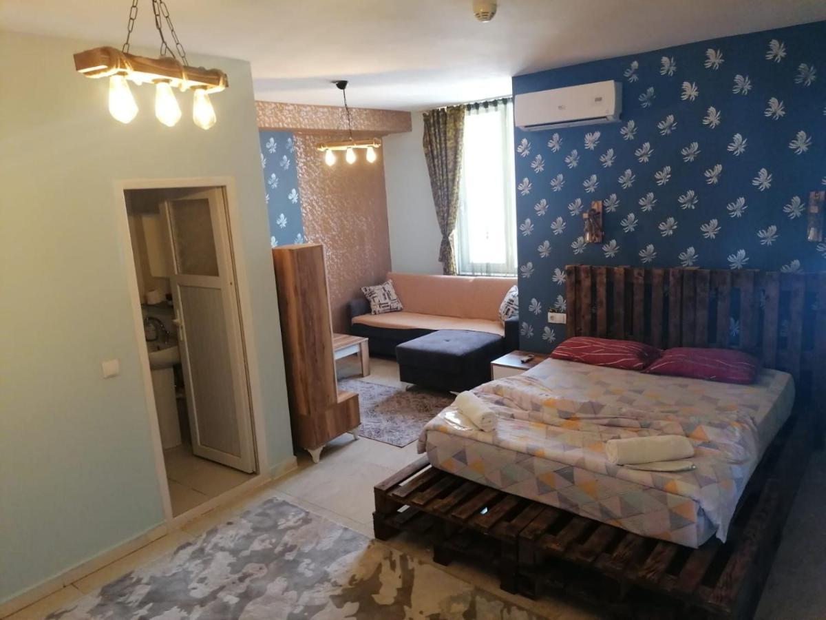 Aziz Konaklama Antalya Ngoại thất bức ảnh